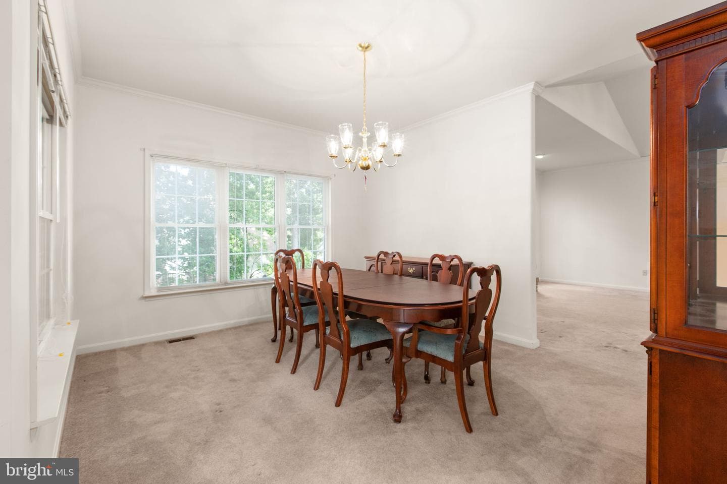 31 N Pointe Drive photo 13