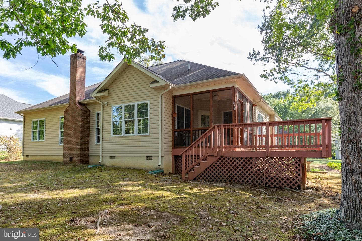 31 N Pointe Drive photo 48
