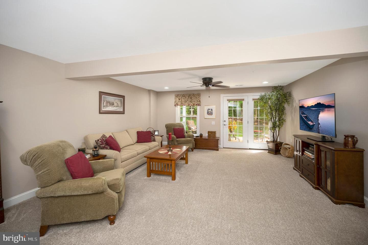 125 Denison Street photo 35