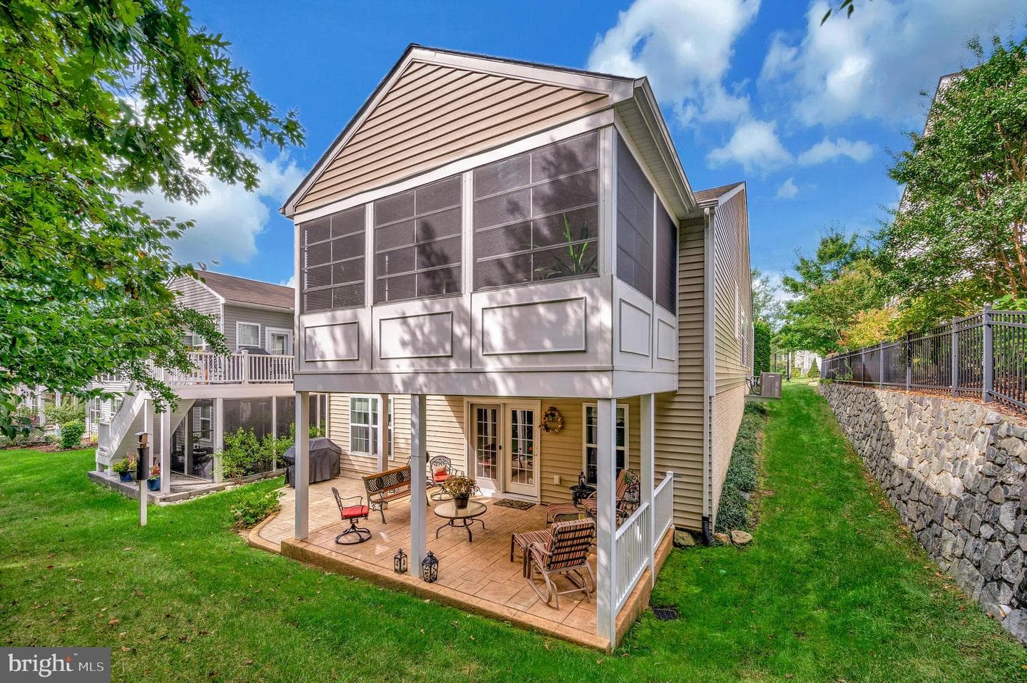 125 Denison Street photo 44