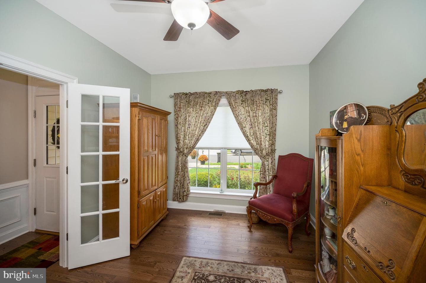 125 Denison Street photo 8