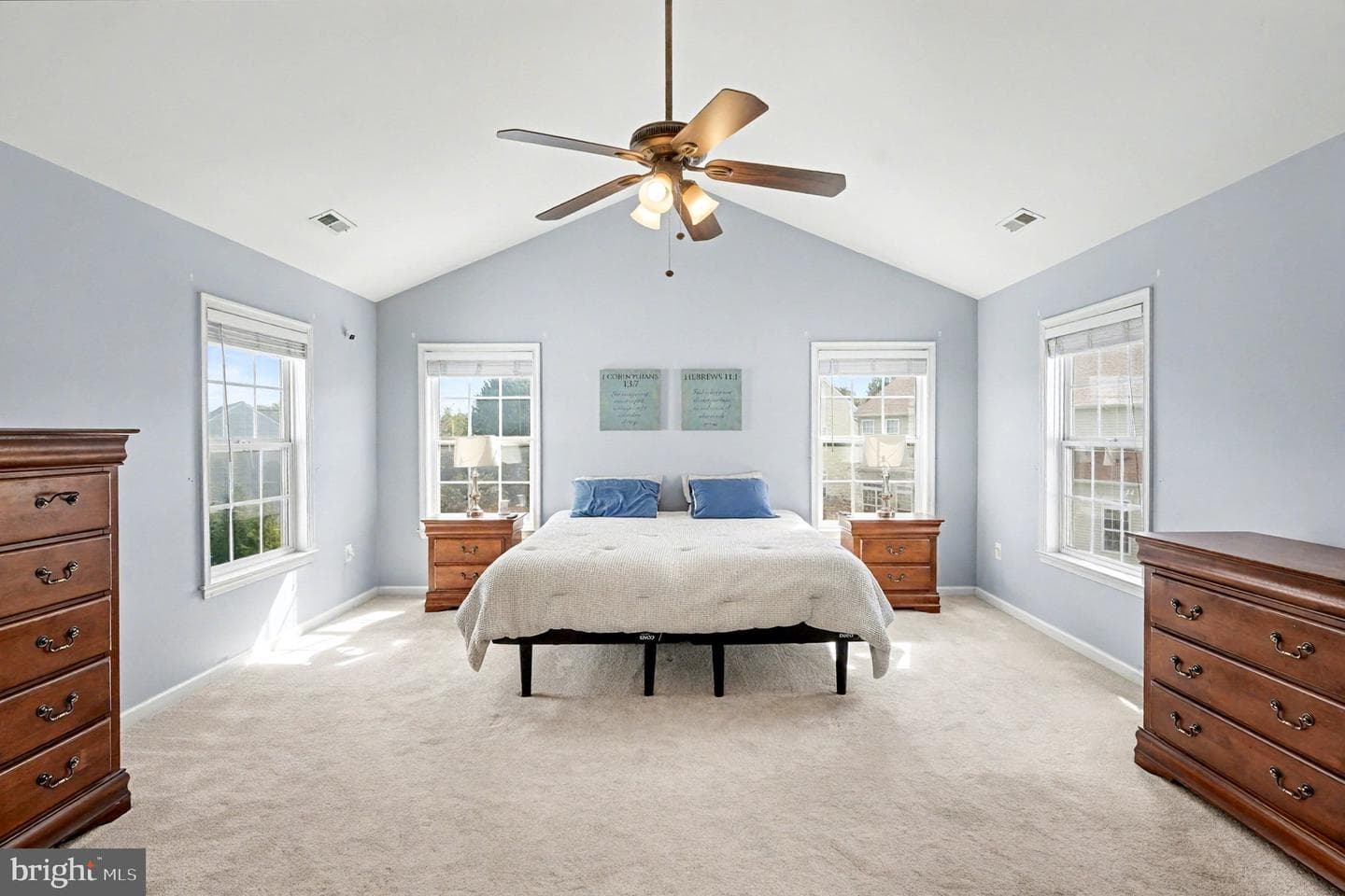 26 Saint Richards Court photo 19