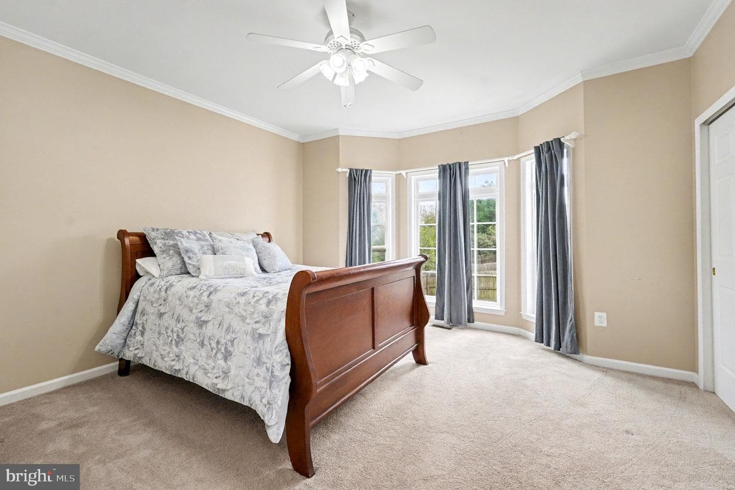 26 Saint Richards Court photo 9