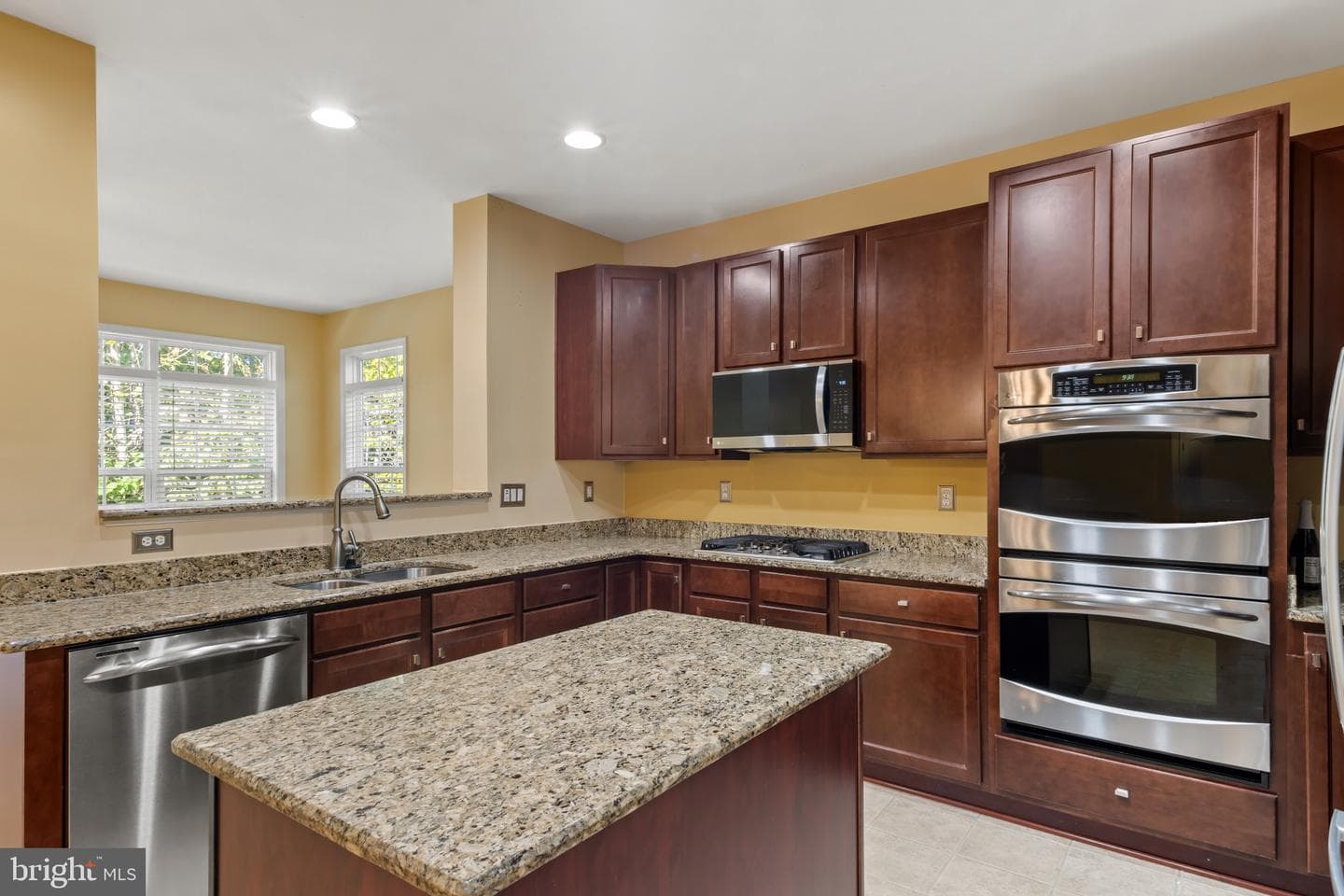 57 Boxwood Drive photo 23