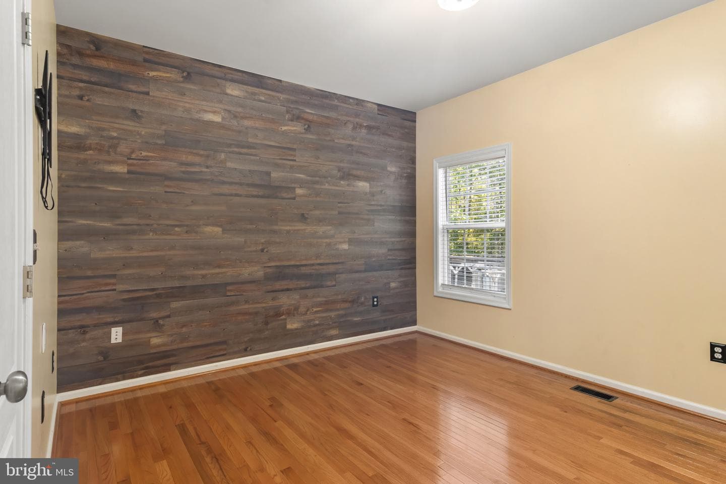 57 Boxwood Drive photo 27