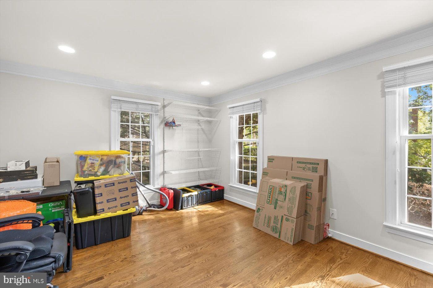 616 Winterberry Drive photo 30
