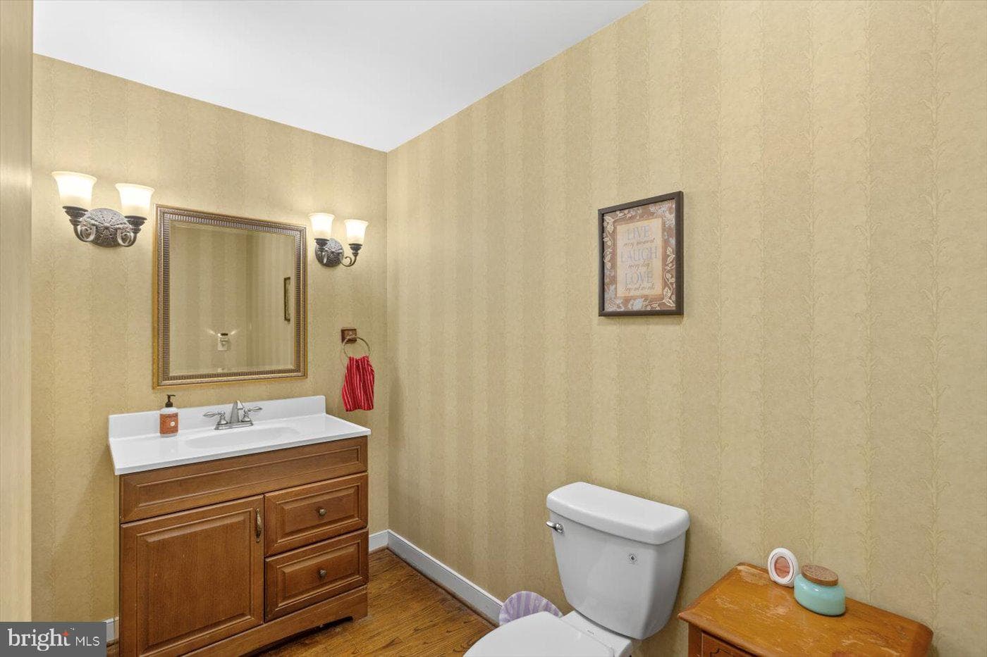 616 Winterberry Drive photo 31