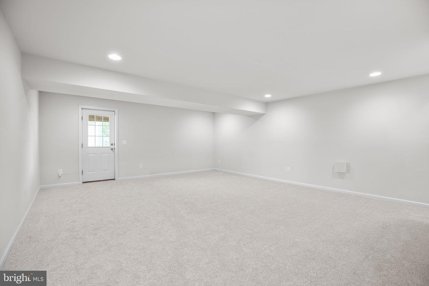 407 Apricot Street photo 41