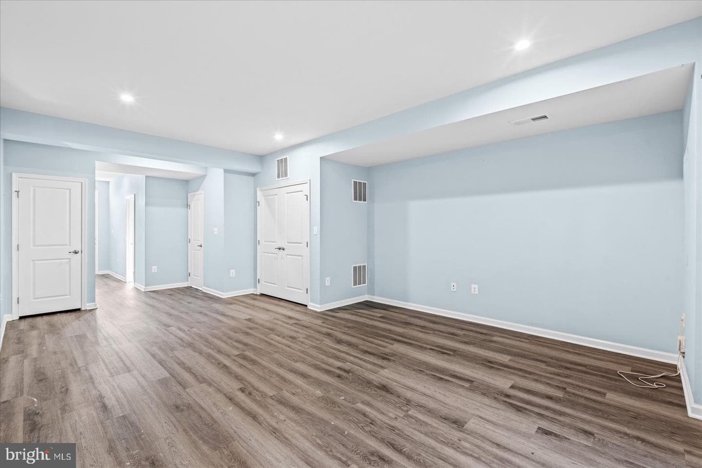 720 River Crest Way photo 9