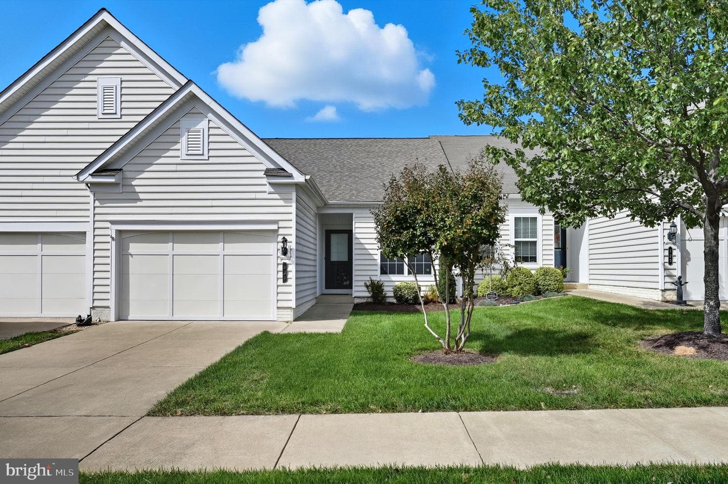 121 Ambrose Lane