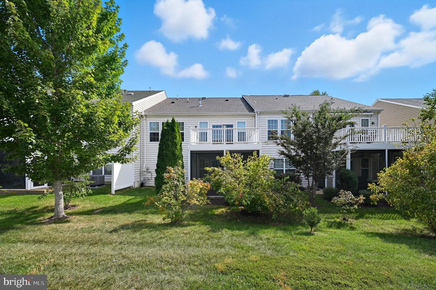 121 Ambrose Lane photo 40