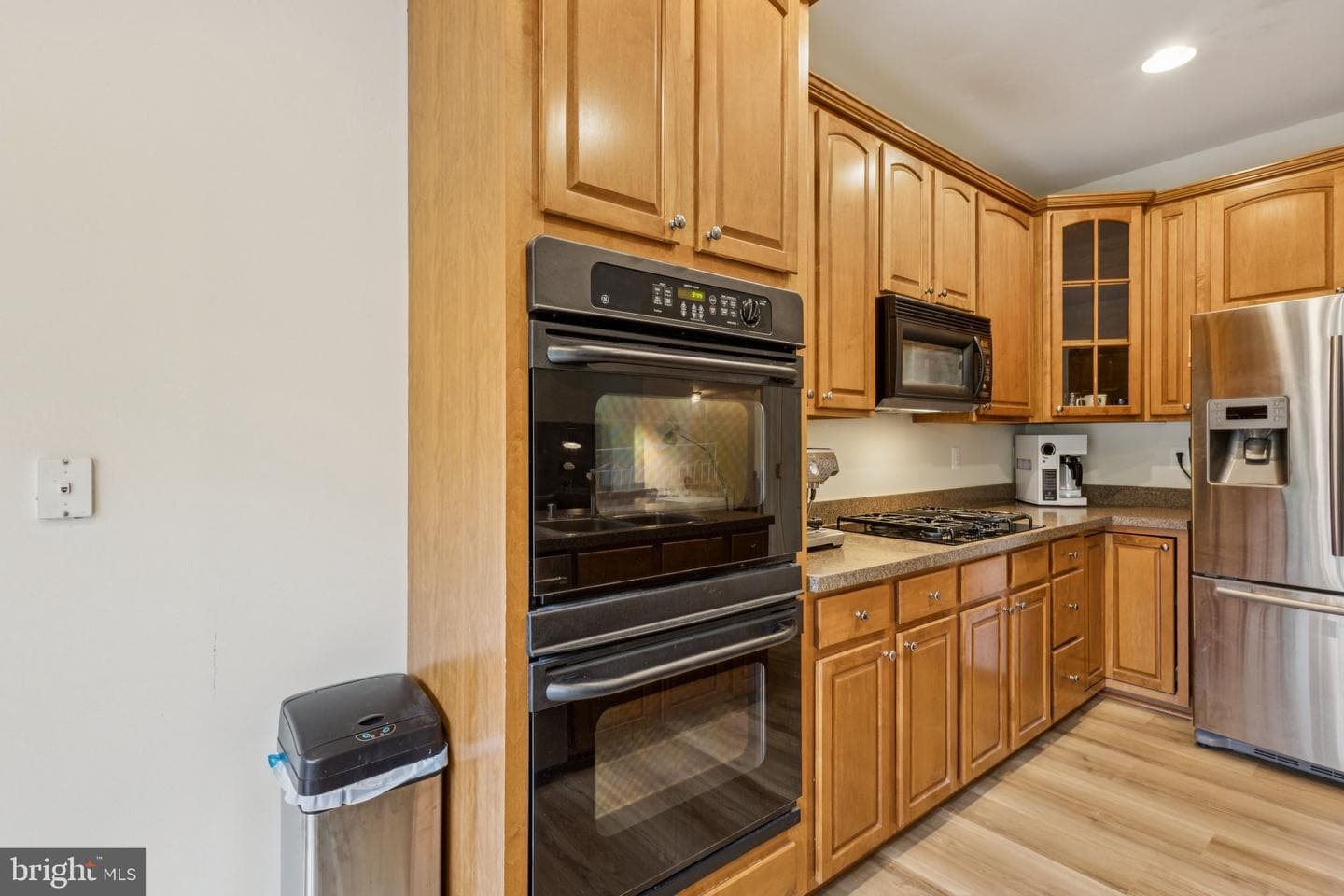 202 Hemlock Drive photo 4