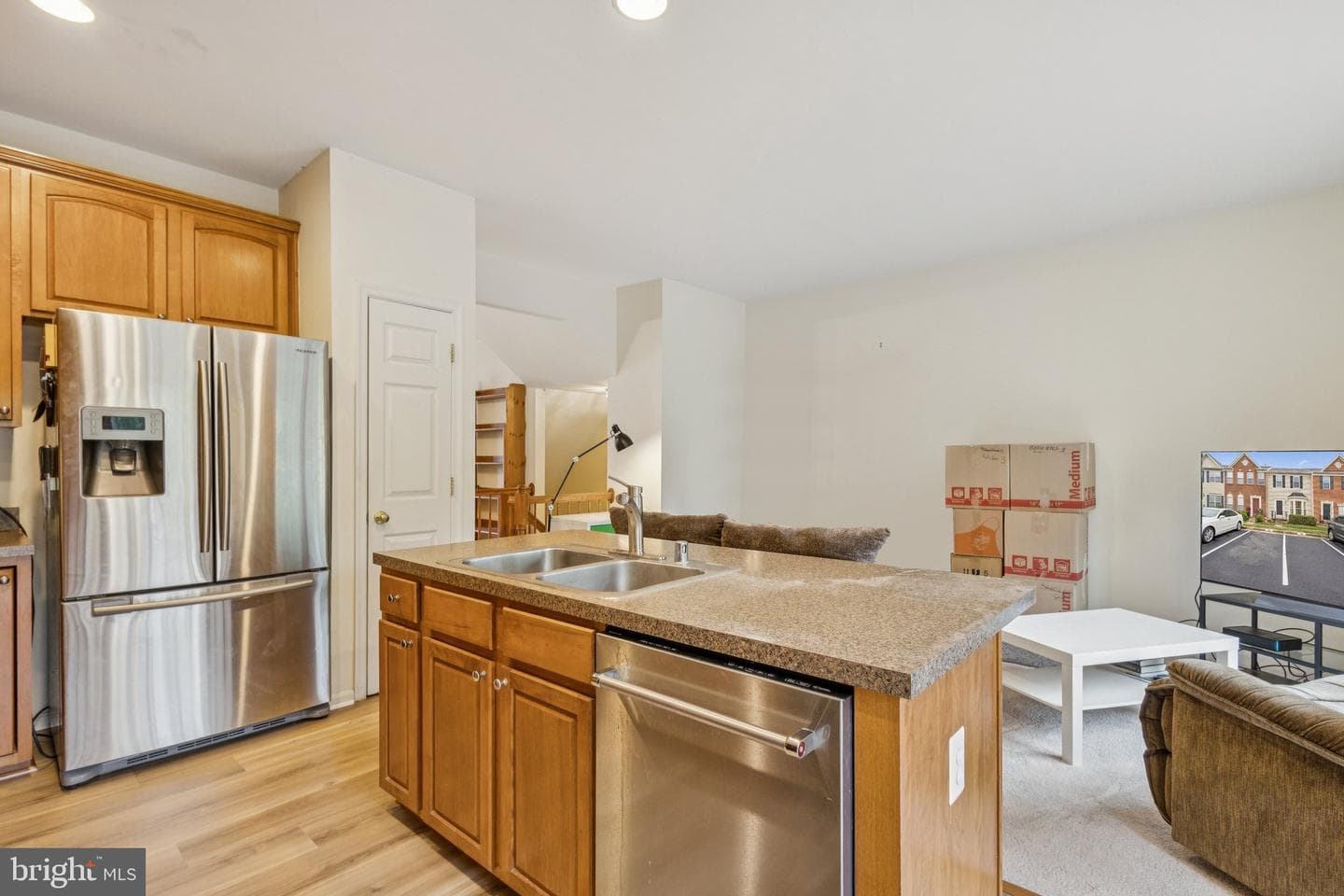 202 Hemlock Drive photo 5