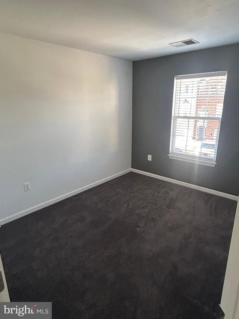 105 Chesterbrook Court photo 32