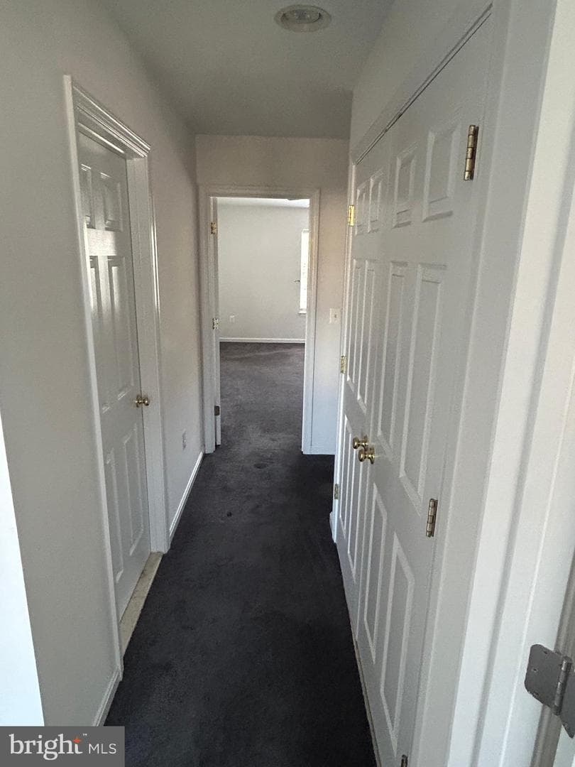 105 Chesterbrook Court photo 40