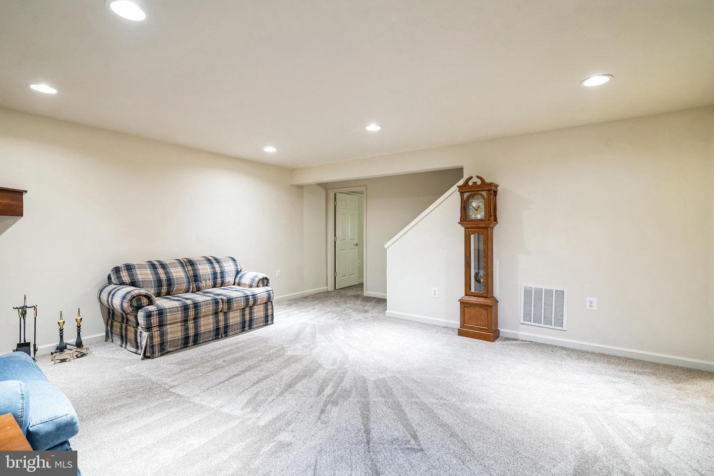 21 Buchanan Court photo 24