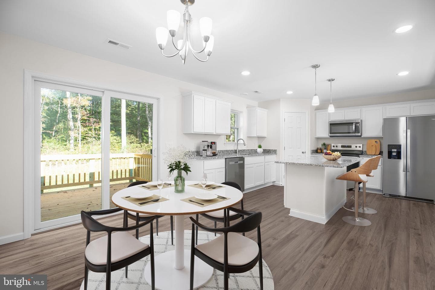 22 Breezy Hill Drive photo 5