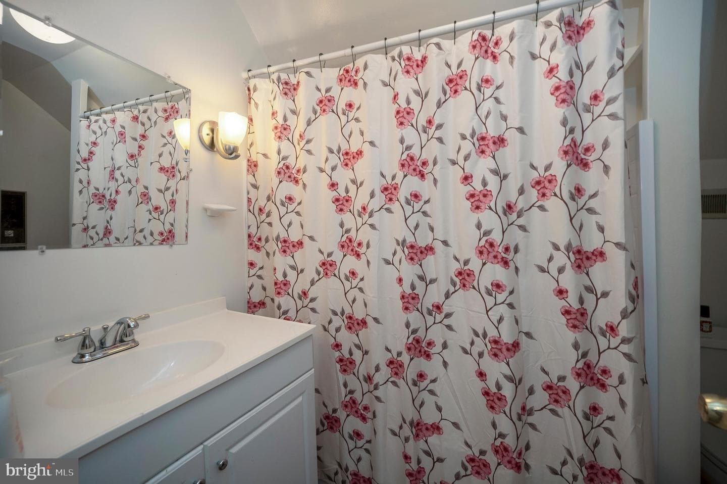 29 Leeland Road photo 25