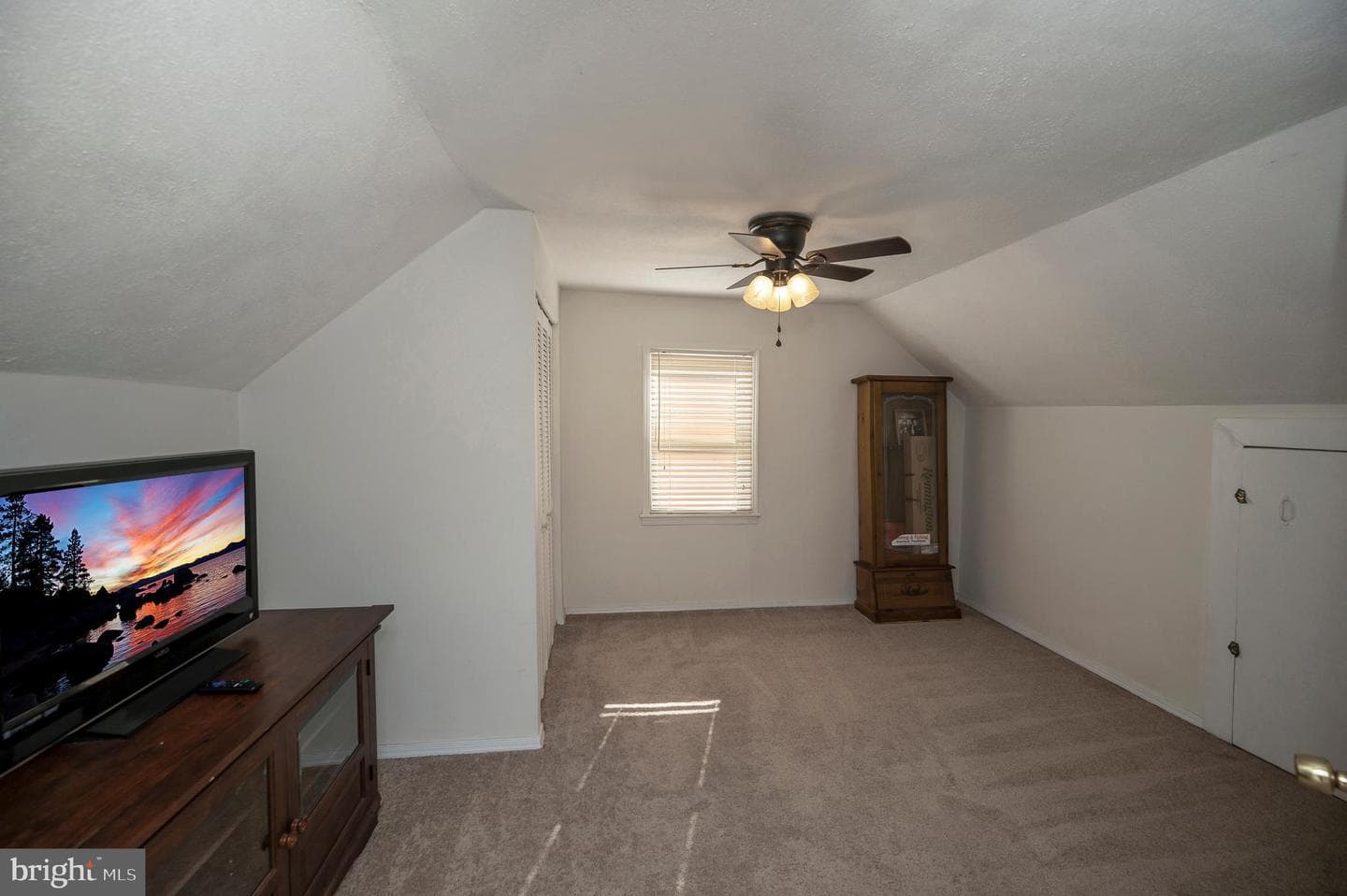 29 Leeland Road photo 26
