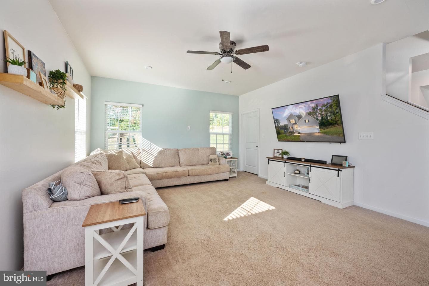 250 Stephanies Way photo 34