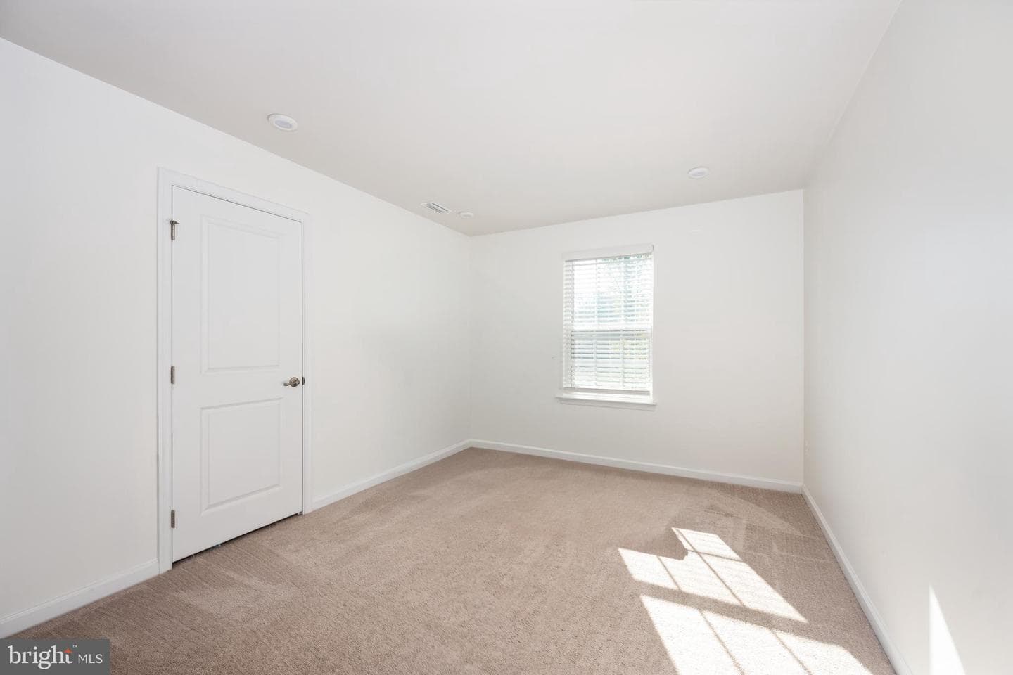 250 Stephanies Way photo 43