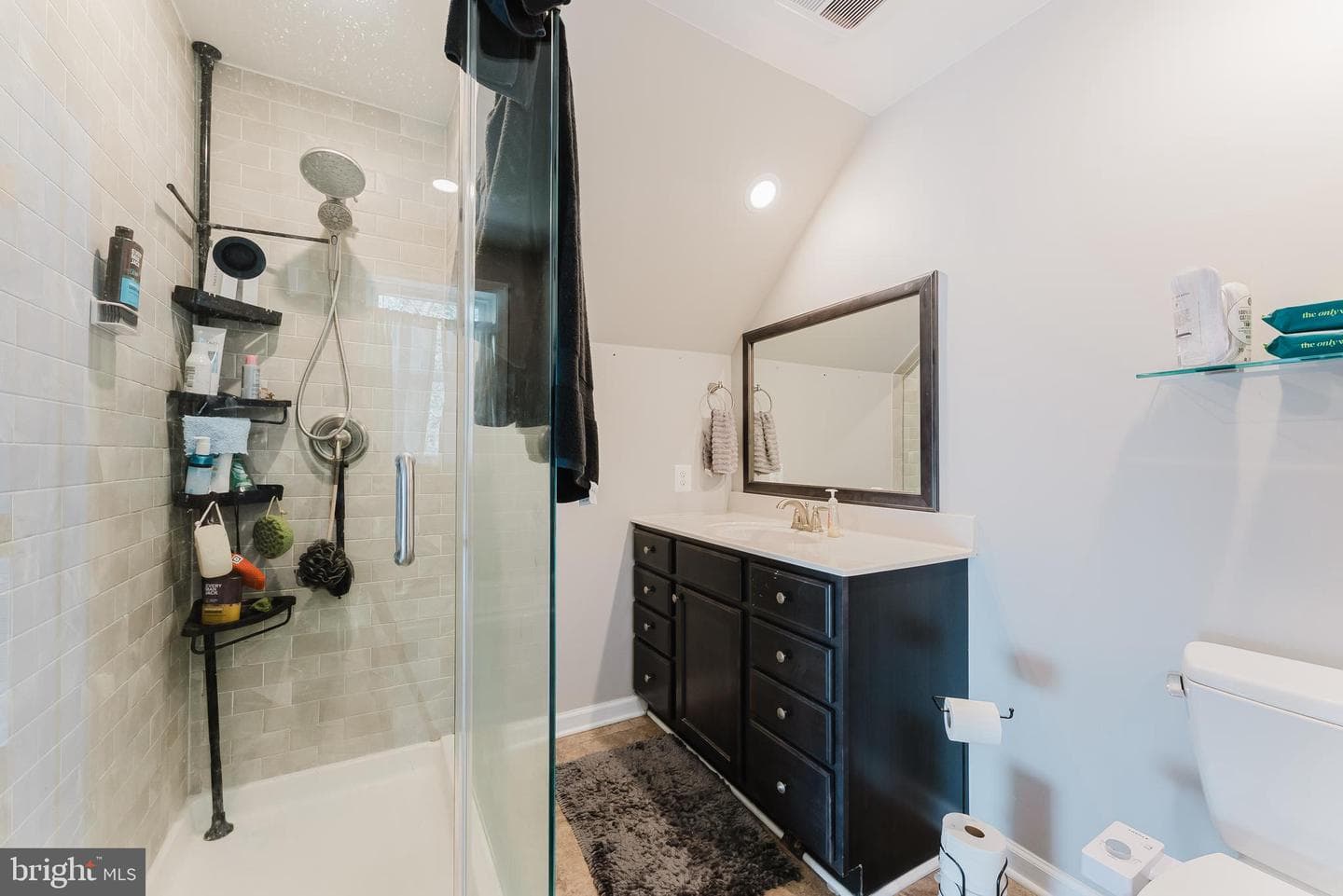 63 Dent Road photo 22