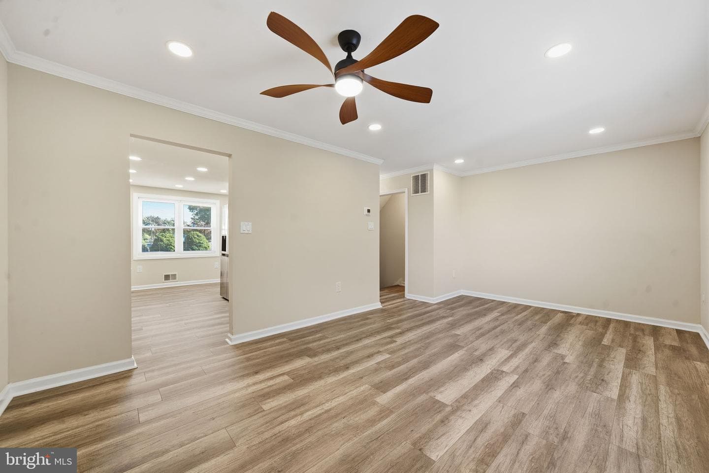 1 Alice Court photo 5