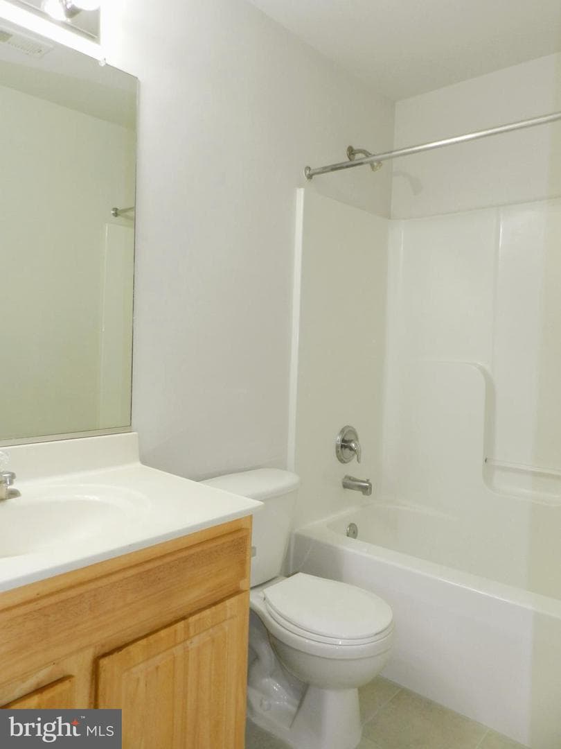 304 Merrill Court photo 25