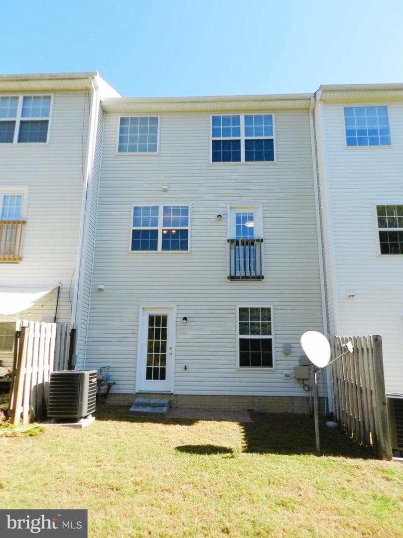 304 Merrill Court photo 30