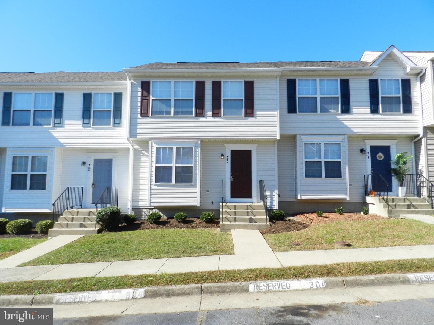304 Merrill Court photo 6