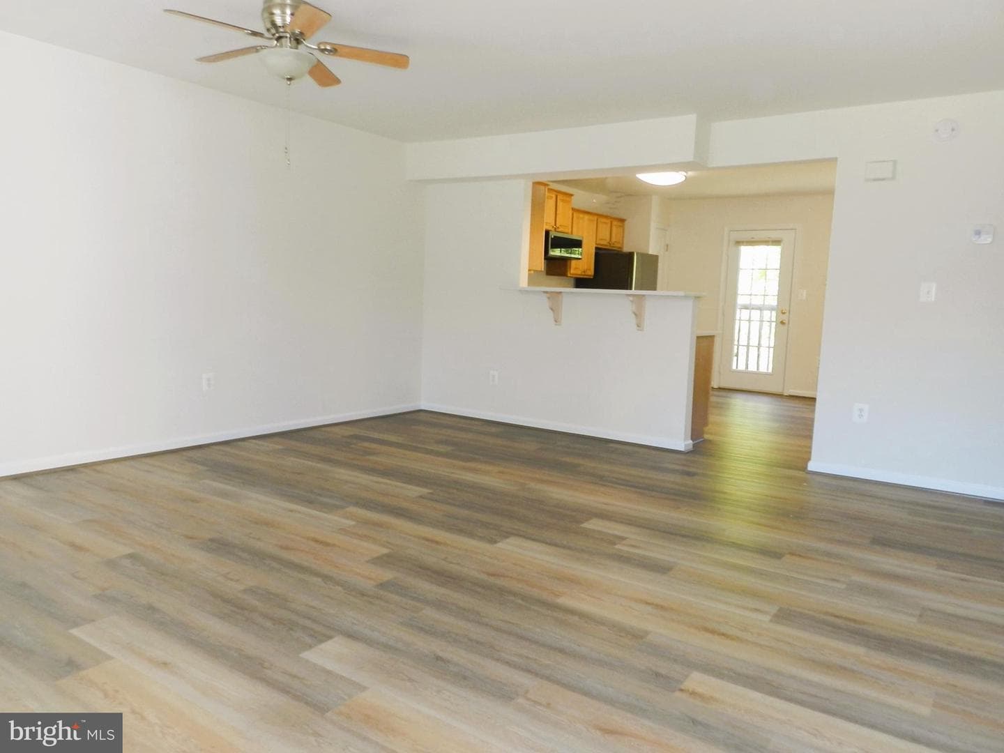304 Merrill Court photo 8