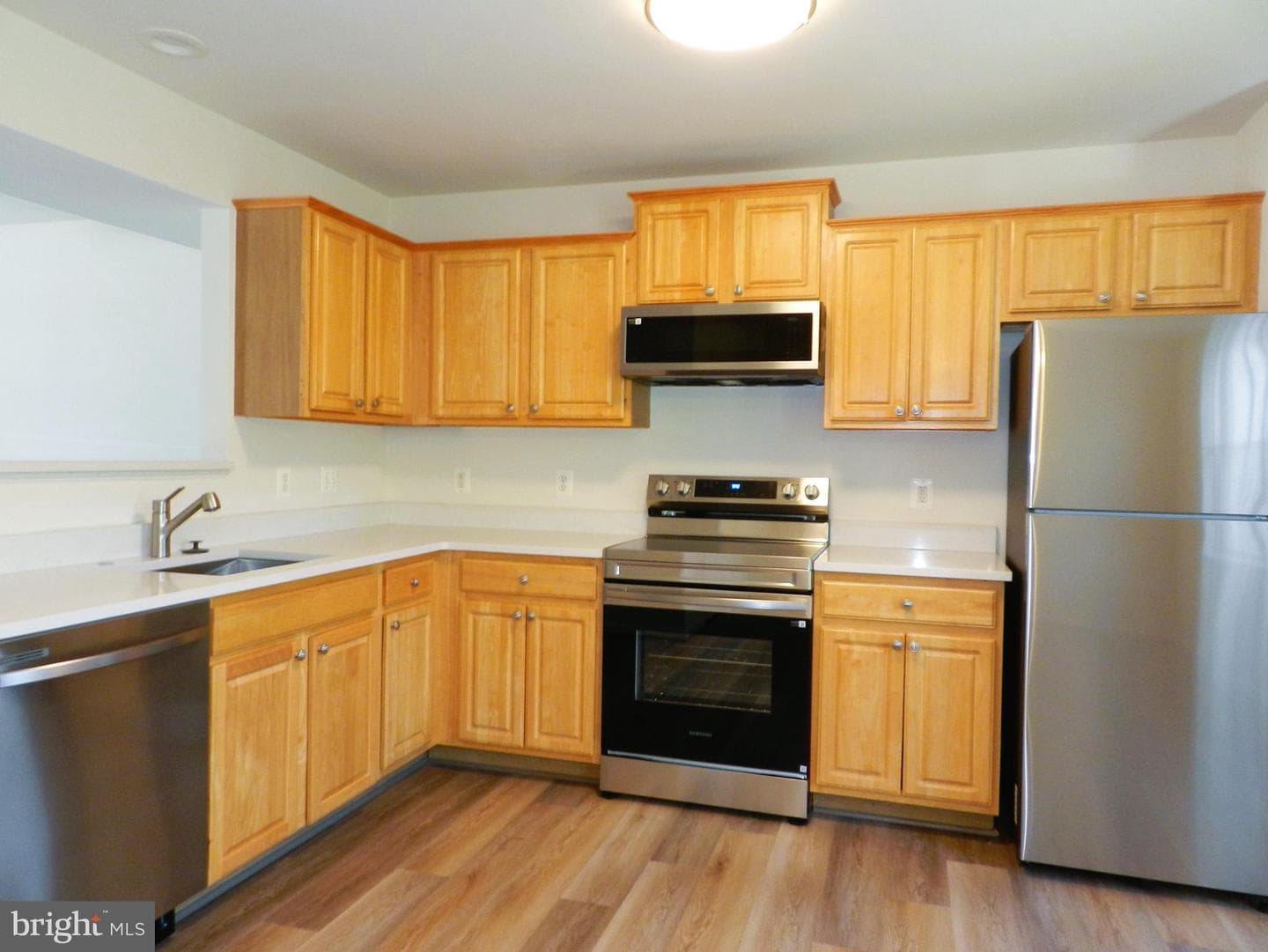 304 Merrill Court photo 9