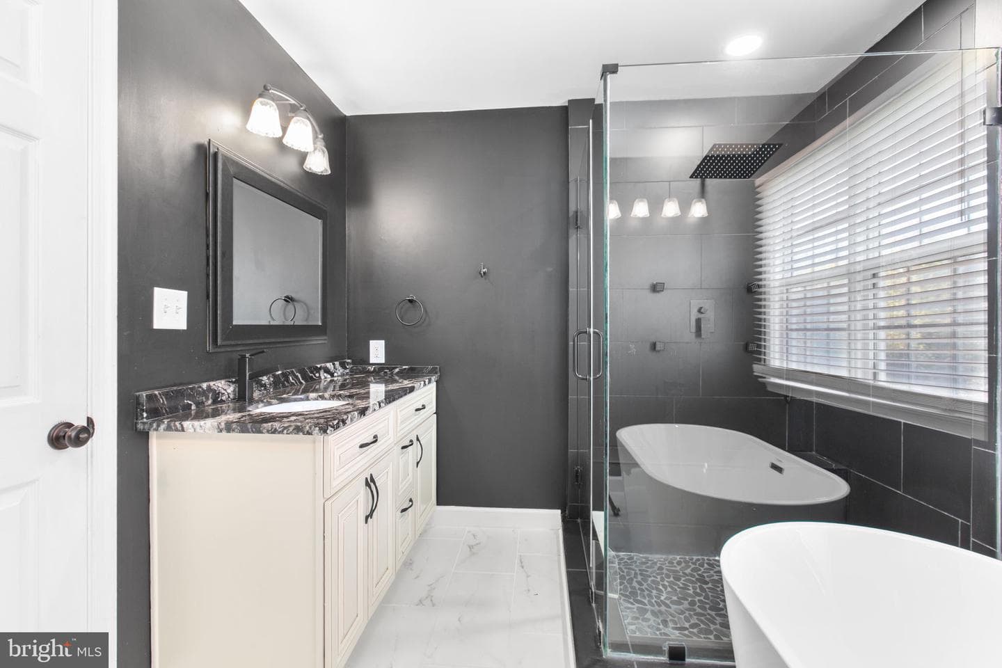 36 Morningmist Drive photo 41