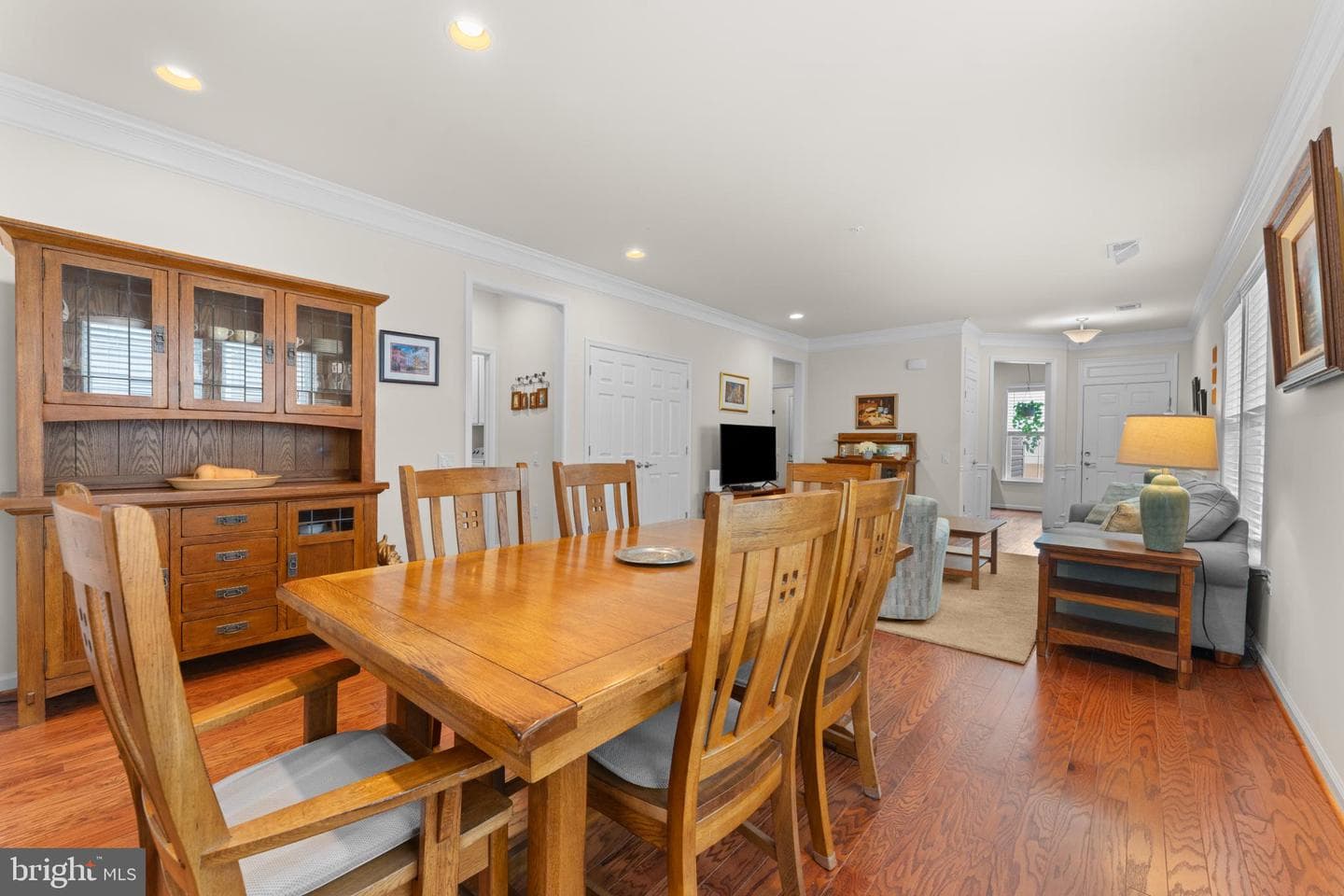 35 Montauk Avenue photo 19