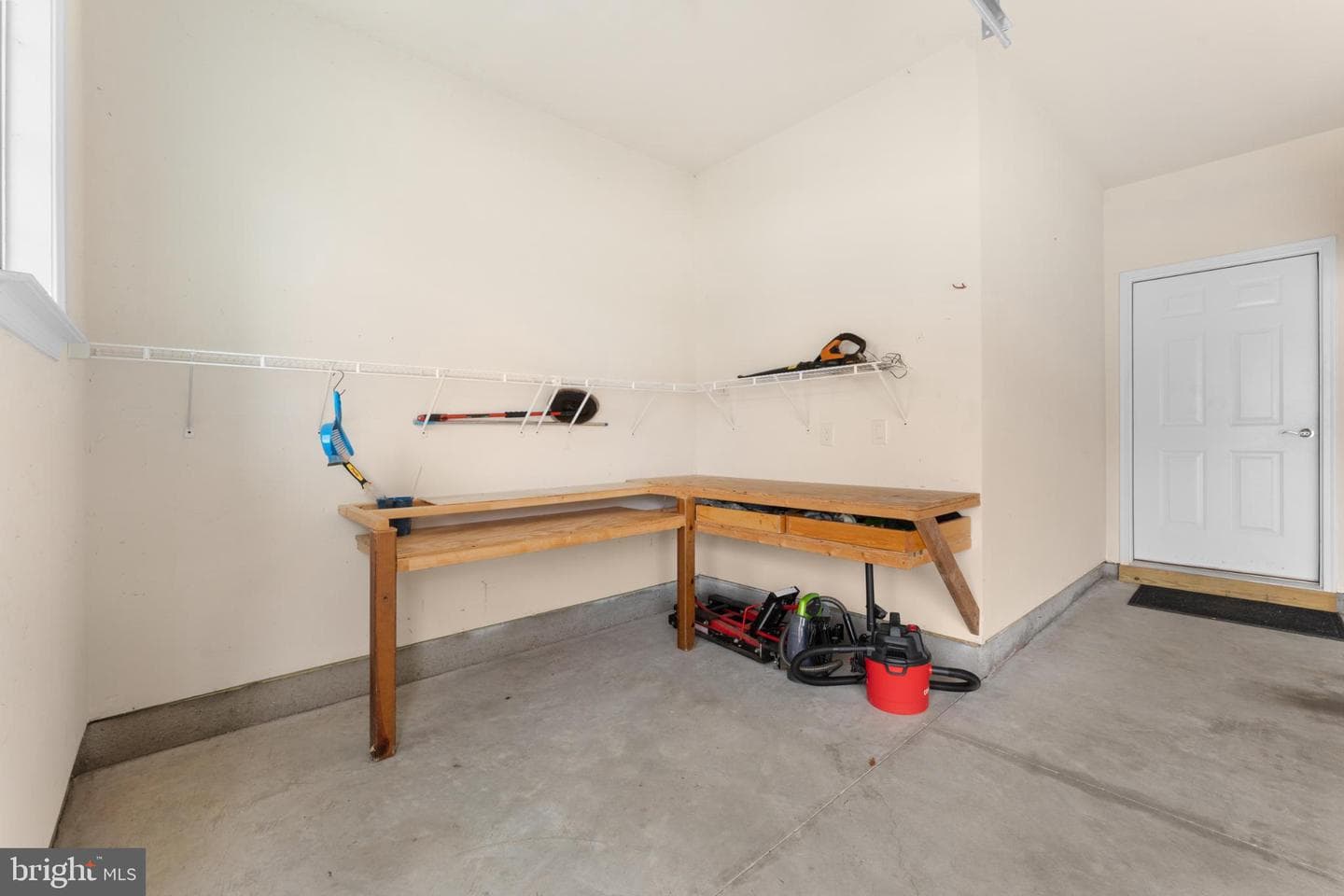 35 Montauk Avenue photo 45