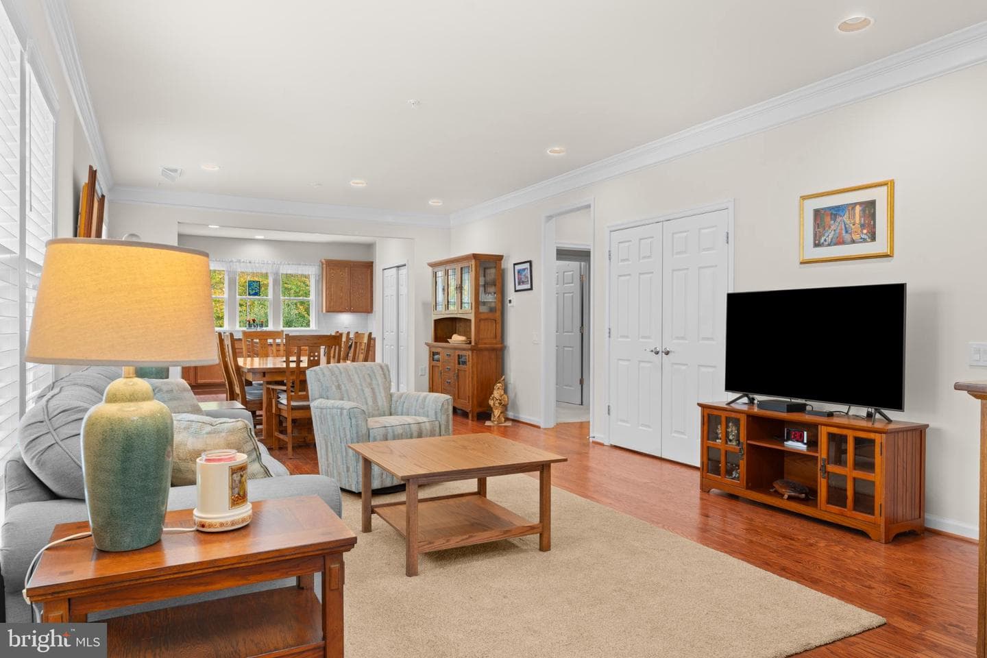 35 Montauk Avenue photo 8