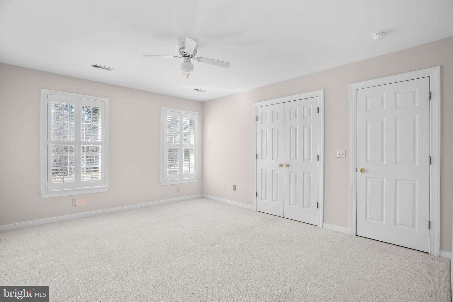 200 Kent Avenue photo 43
