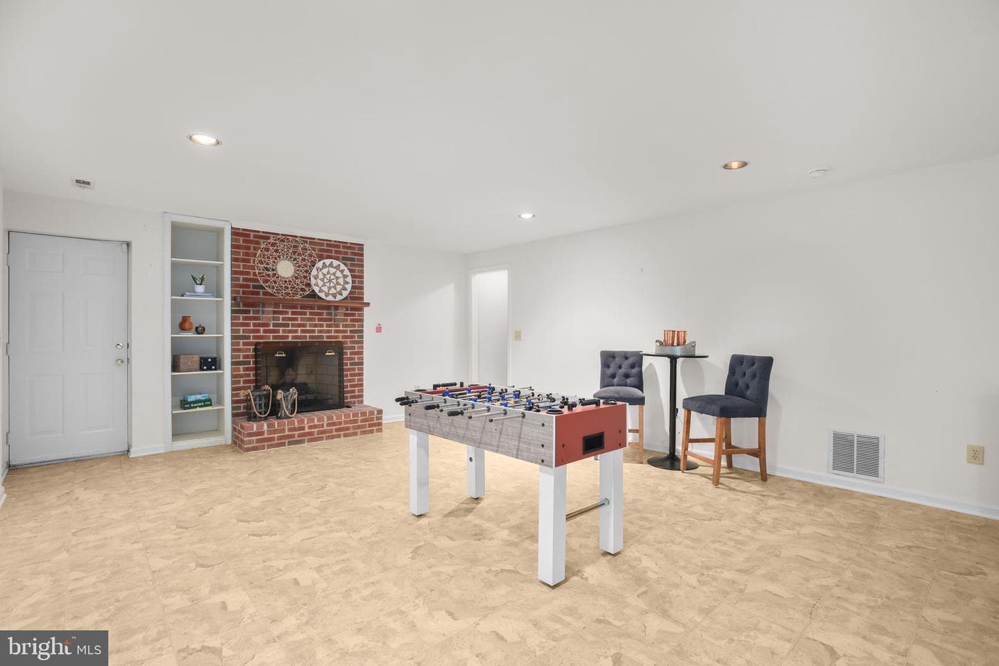 200 Kent Avenue photo 57