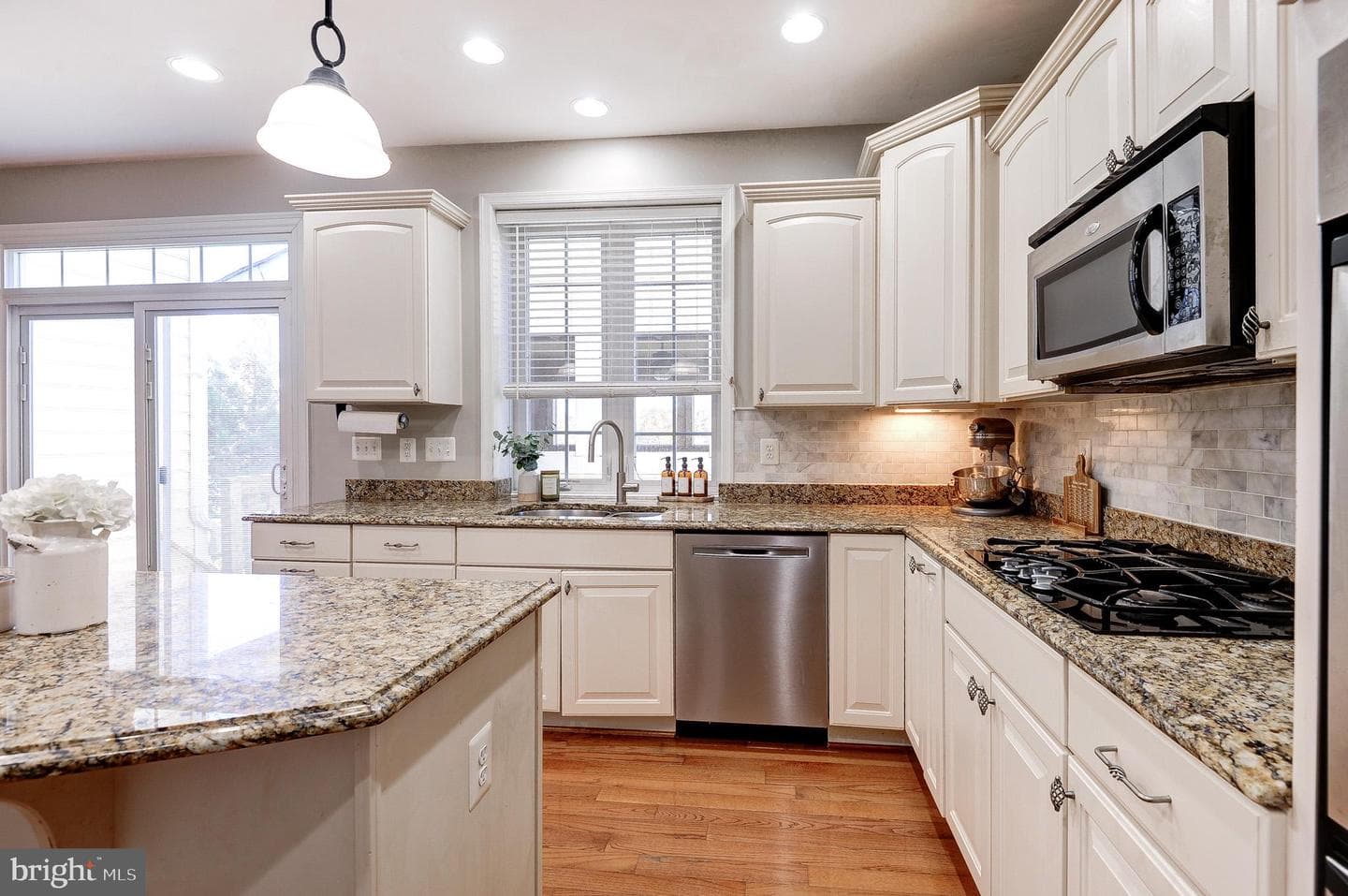 44 Palisades Drive photo 17