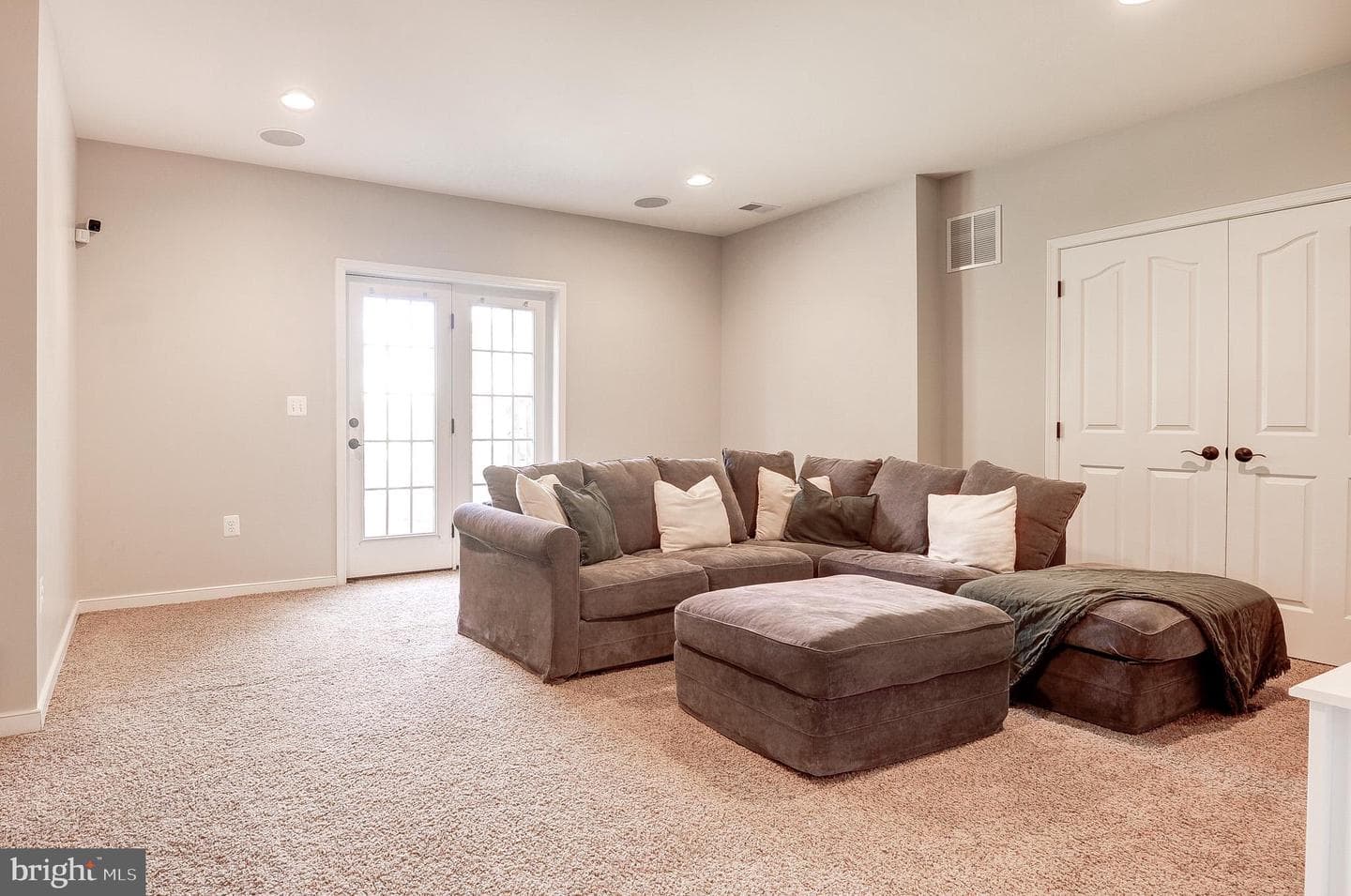 44 Palisades Drive photo 37