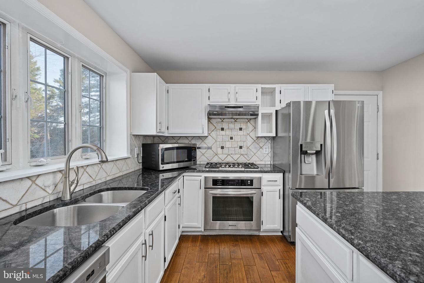 141 Northampton Boulevard photo 36