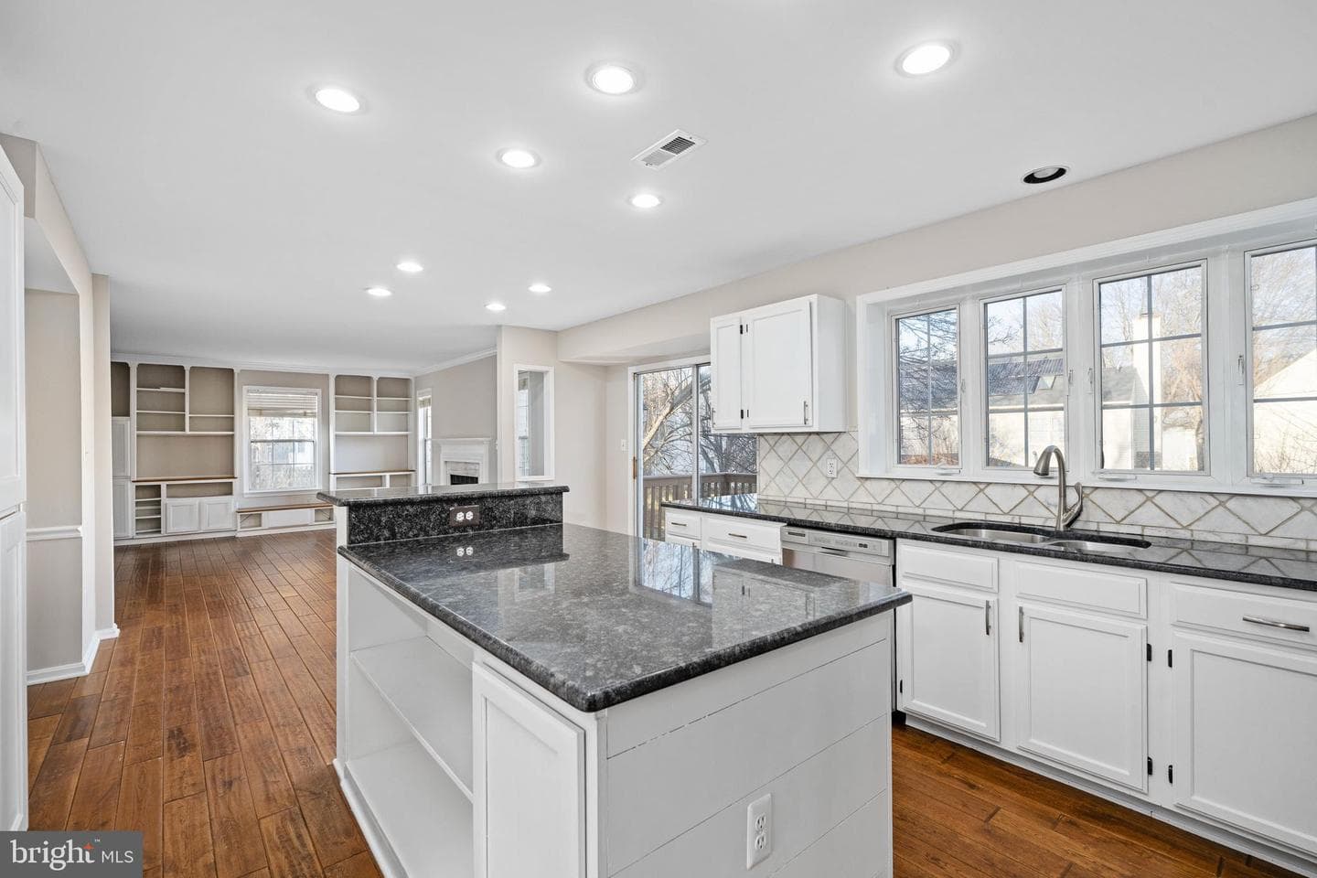 141 Northampton Boulevard photo 38