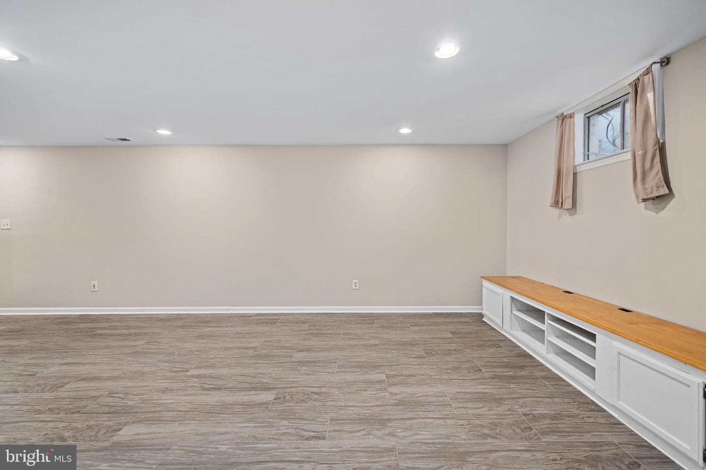 141 Northampton Boulevard photo 72