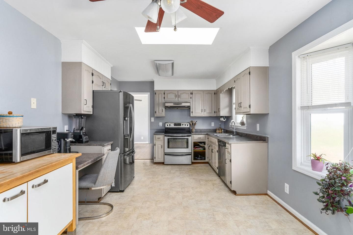 22 Leslie Drive photo 15
