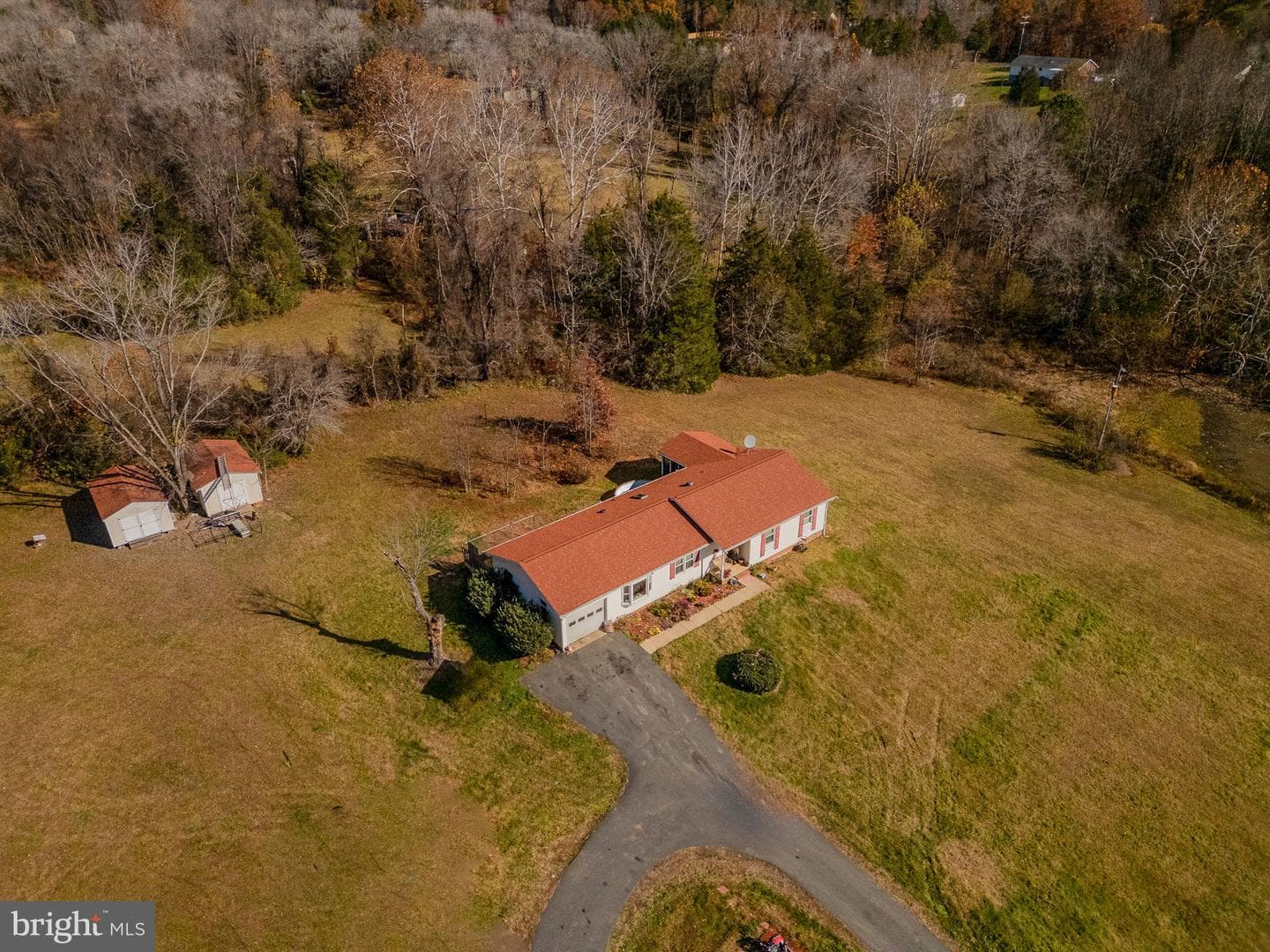 22 Leslie Drive photo 5