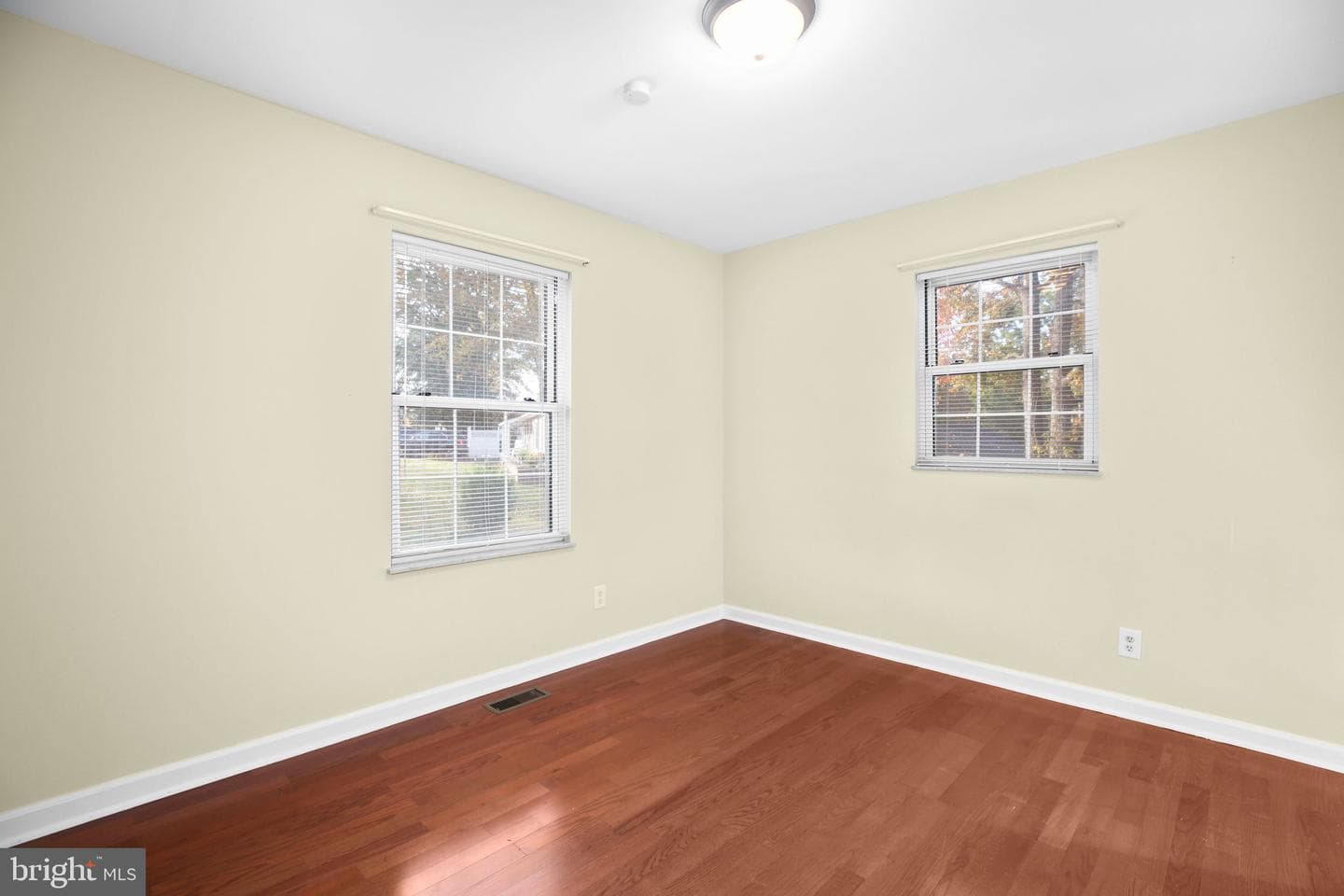 1701 Rogers Street photo 13