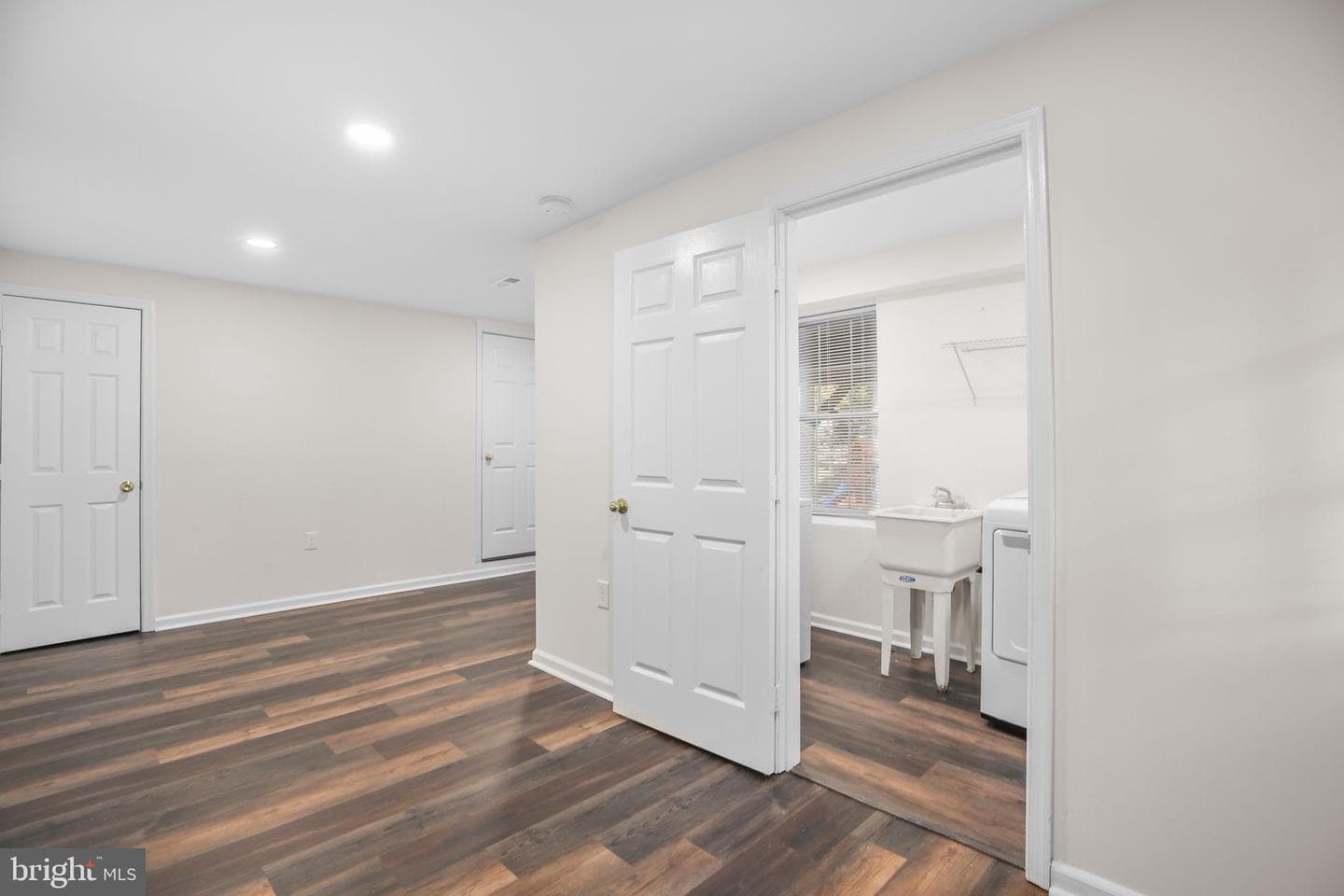 1701 Rogers Street photo 22