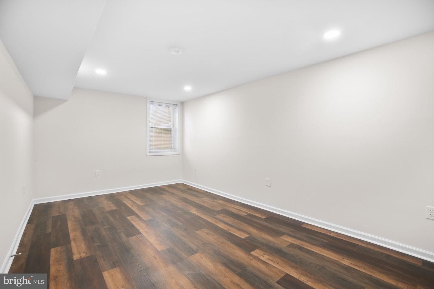 1701 Rogers Street photo 24