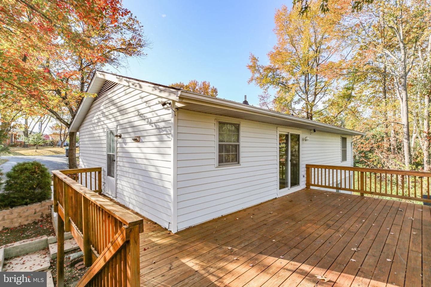 1701 Rogers Street photo 29