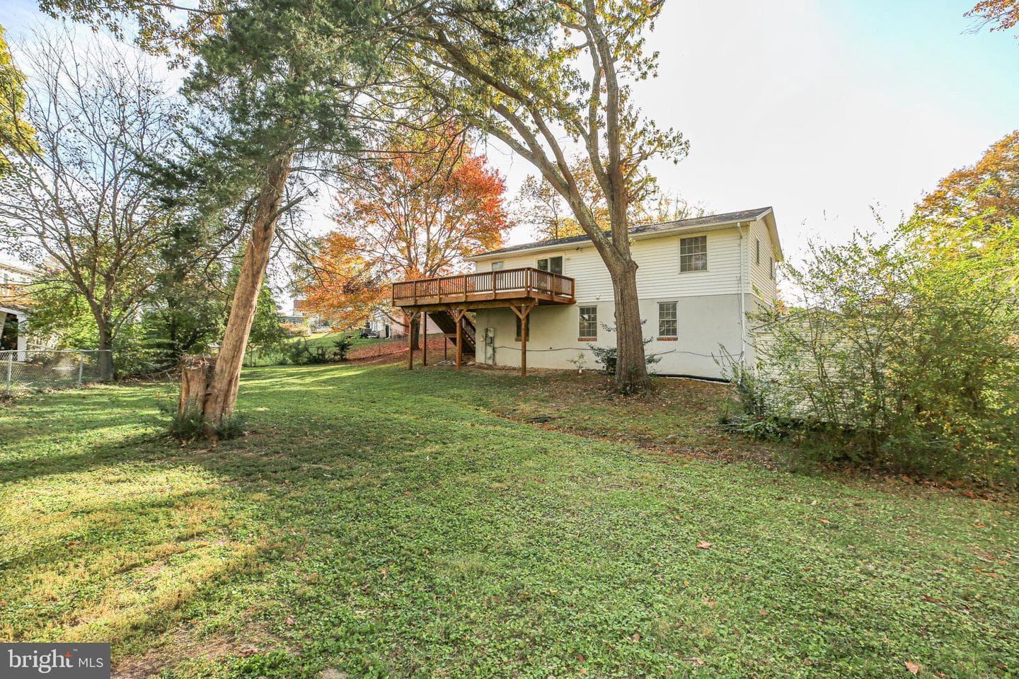 1701 Rogers Street photo 33